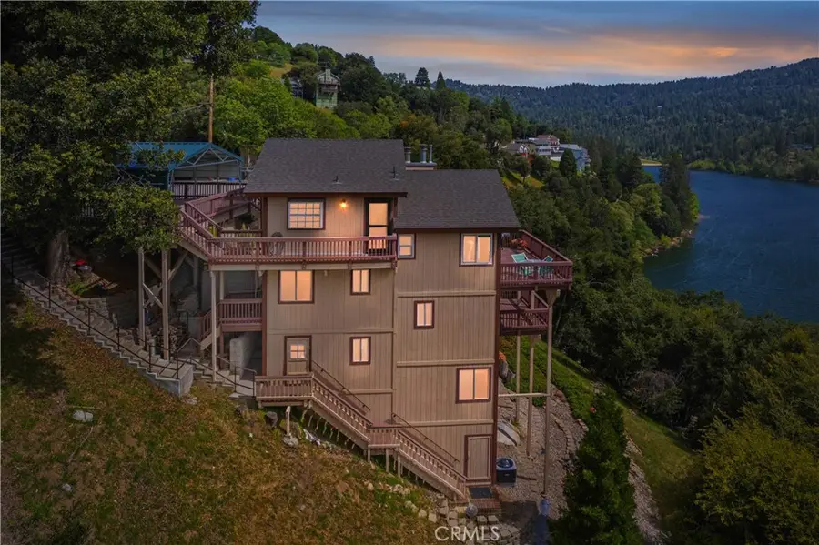 262 Delle Drive, Crestline, CA 92325 - Image #2