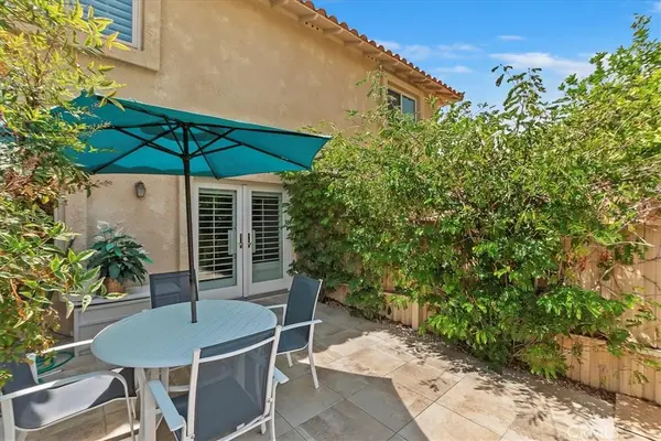 72864 Roy Emerson Lane, Palm Desert, CA 92260