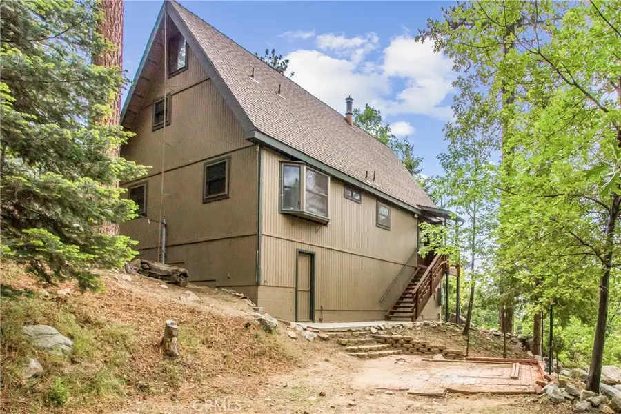 6429 Cedar Avenue, Angelus Oaks, CA 92305 - Image #2