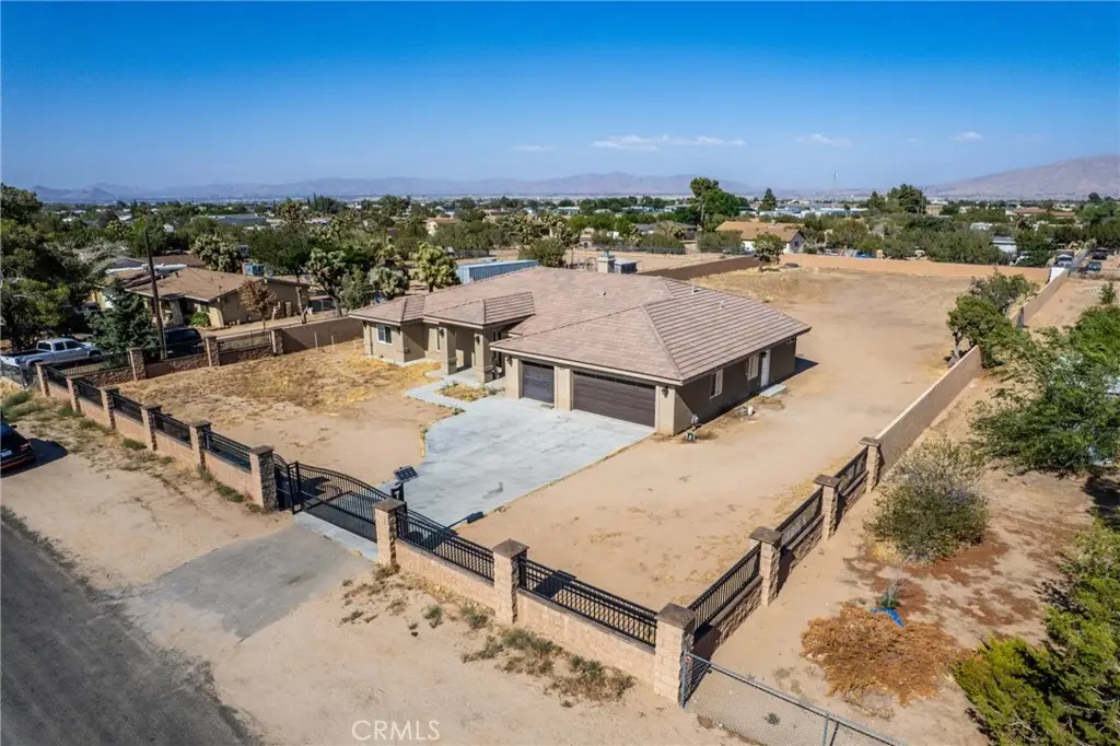 9121 6th Avenue, Hesperia, CA 92345 - Image #1