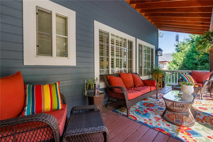 28575 Manitoba Drive, Lake Arrowhead, CA 92352 - Image #3