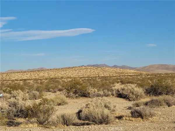 4 Buckboard Road, Hinkley, CA 92347
