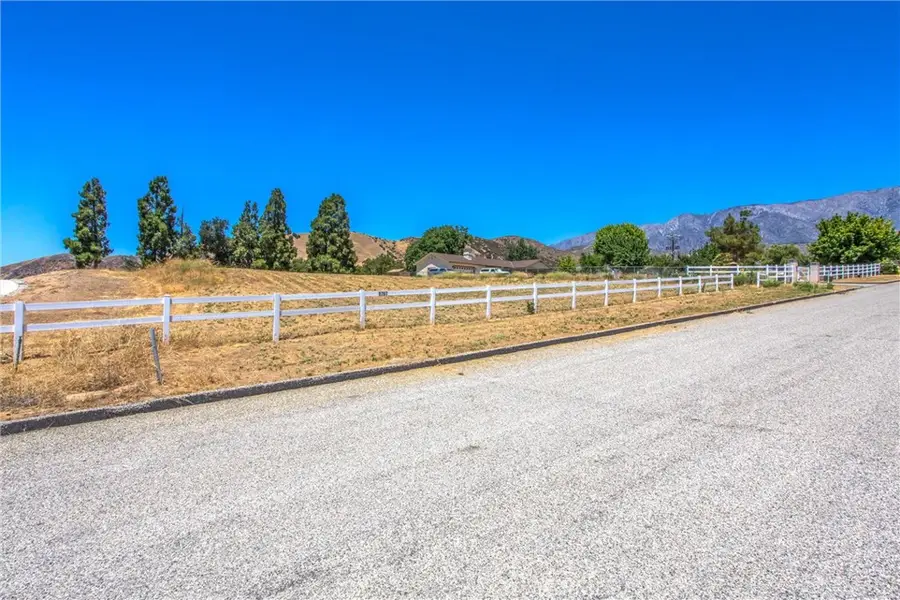 8767 Peach Summit Drive, Banning, CA 92220 - #2