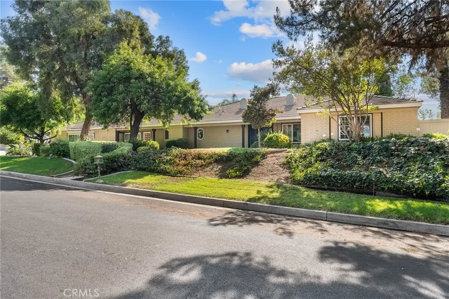 1710 Fairmont Drive, Redlands, CA 92373 - #2