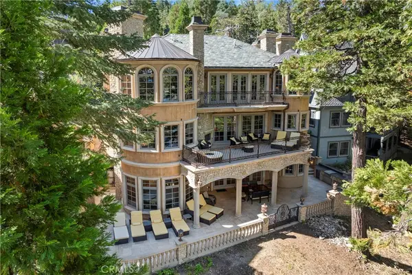 207 Blue Lake Road, Lake Arrowhead, CA 92352