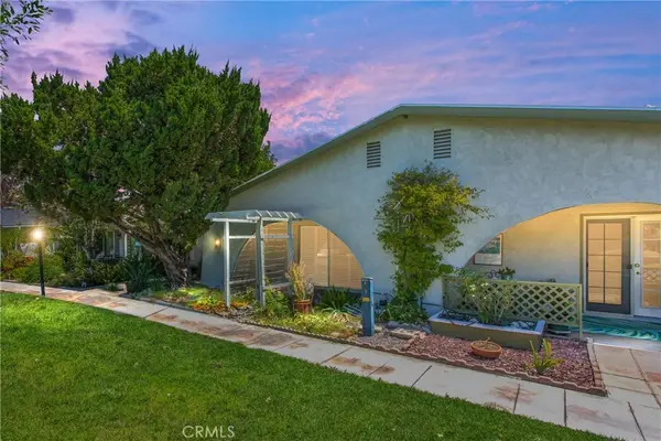 199 Summit View Drive #E, Calimesa, CA 92320