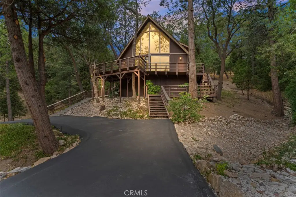 27380 Alpen Drive, Lake Arrowhead, CA 92352 - Image #1
