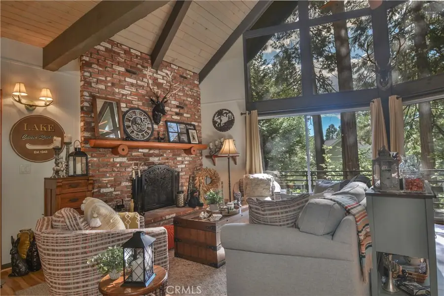 307 Pioneer Road, Lake Arrowhead, CA 92352 - Image #3