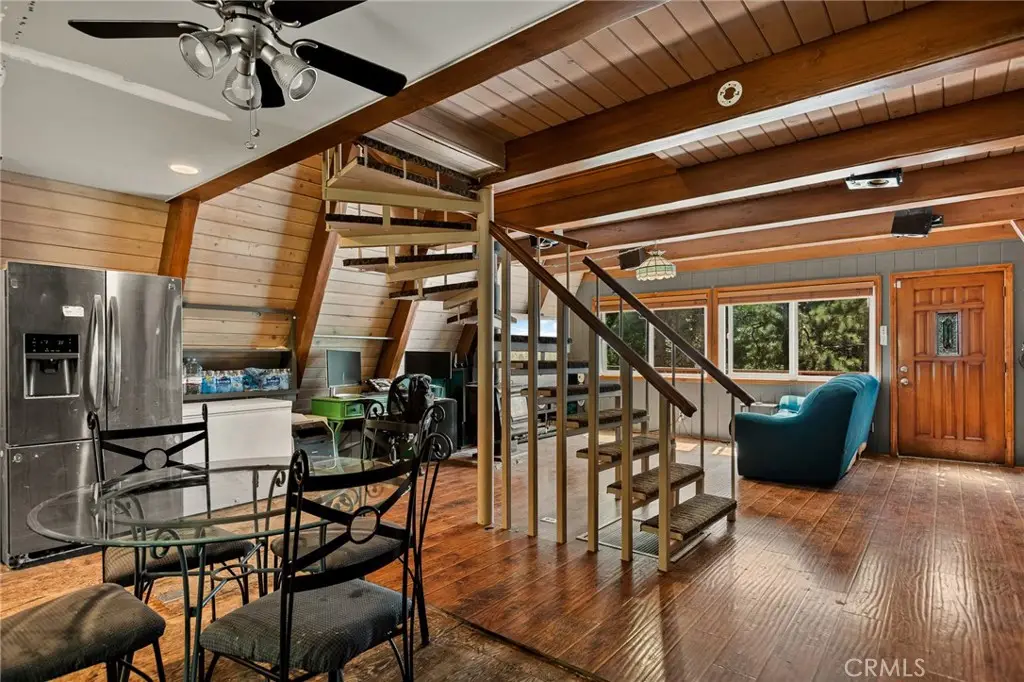 31140 Summit Drive, Running Springs, CA 92382 - Image #1