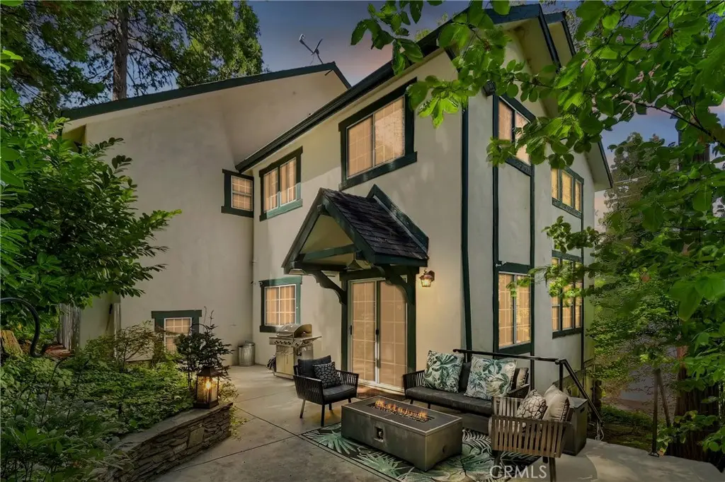 244 Corona Circle, Lake Arrowhead, CA 92352 - Image #1