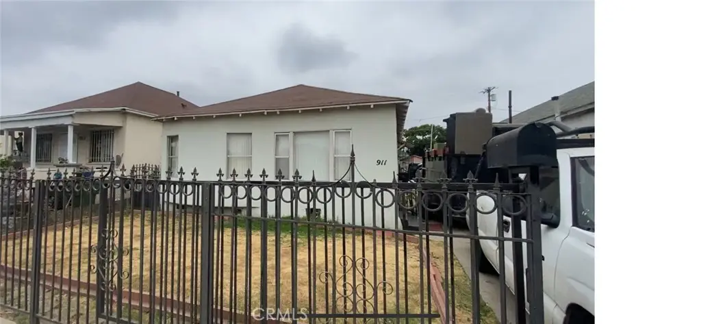 911 E 55th Street, Los Angeles, CA 90011 - #1