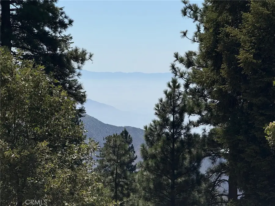 10 Winding Way, Running Springs, CA 92382 - Image #2