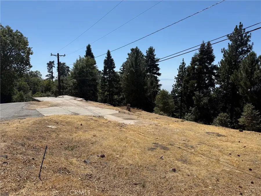 10 Winding Way, Running Springs, CA 92382 - Image #3