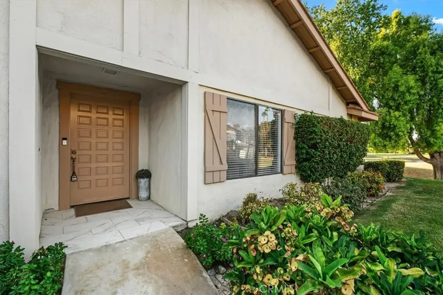 172 S Castellana, Palm Desert, CA 92260 - Image #2