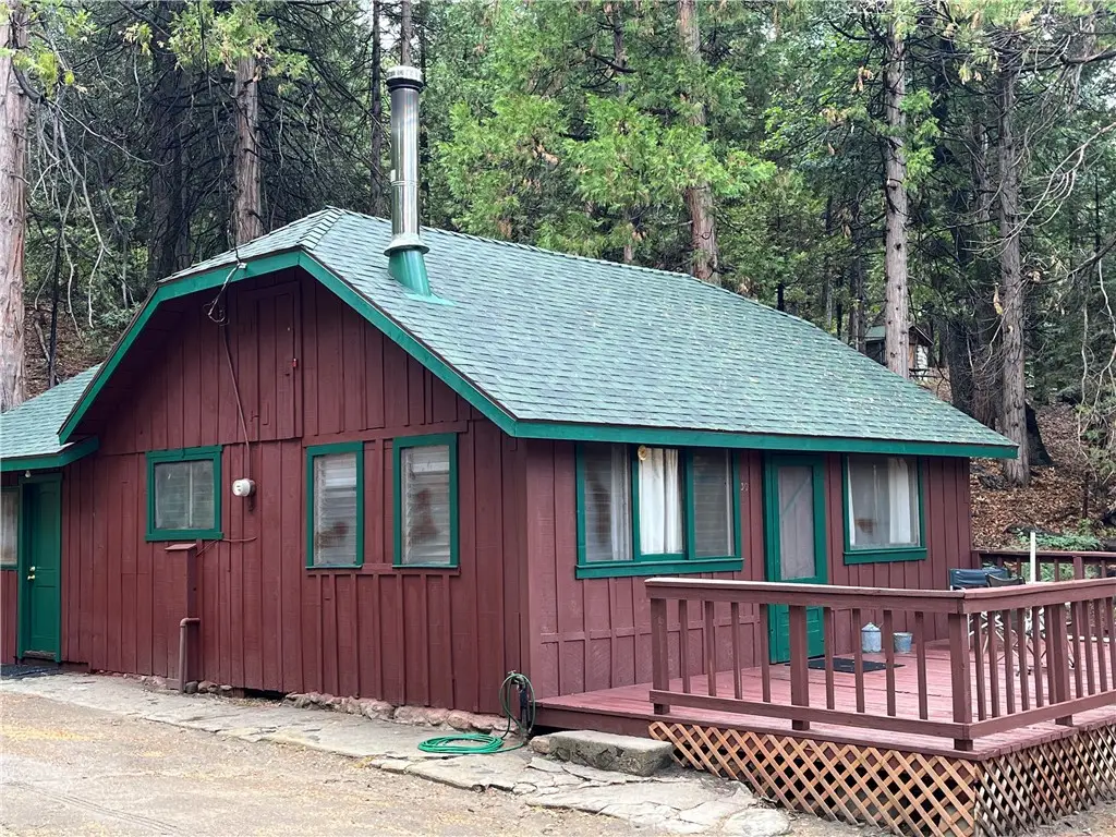 30 Seven Oaks Road, Angelus Oaks, CA 92305 - Image #1