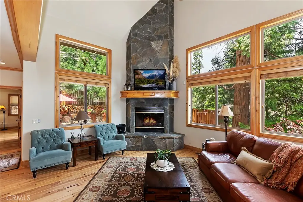 116 Fairway Drive, Lake Arrowhead, CA 92352 - Image #1