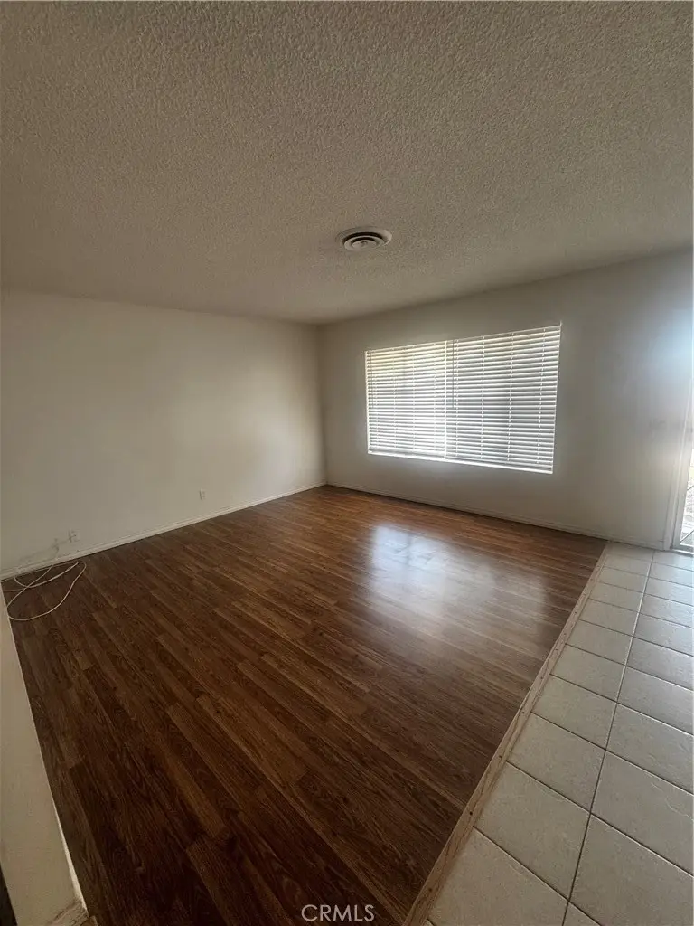 41376 Torrey Pine Court, Hemet, CA 92544 - Image #2