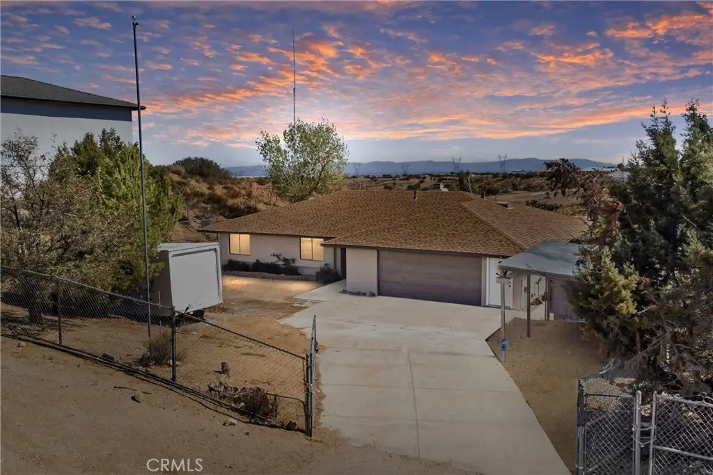 8121 Anaconda Avenue, Oak Hills, CA 92344 - #1