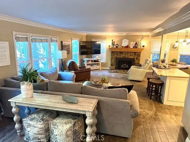 325 Cottage Grove, Lake Arrowhead, CA 92352 - Image #2