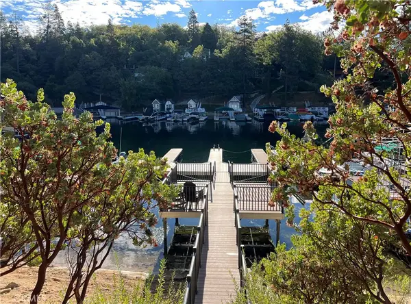 173 N-75a Winter Harbor, Lake Arrowhead, CA 92352