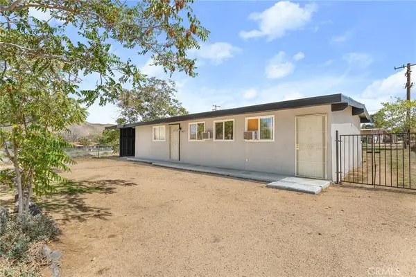 7427 Acoma Trail, Yucca Valley, CA 92284