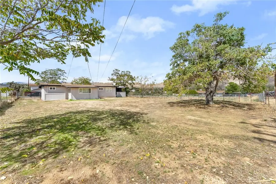 7427 Acoma Trail, Yucca Valley, CA 92284 - #2