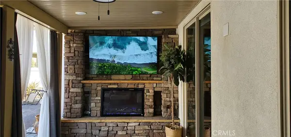 1513 Camino Hidalgo, Hemet, CA 92545