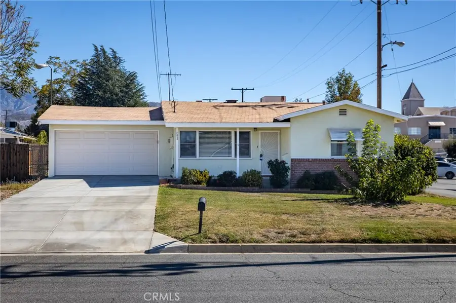 12035 3rd St, Yucaipa, CA 92399 - Image #2