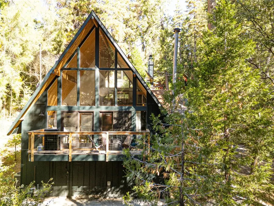385 Birchwood Drive, Lake Arrowhead, CA 92352 - #2