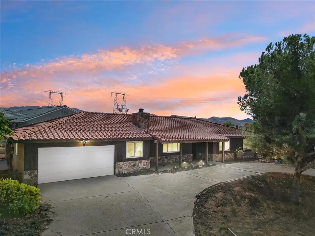 8123 Arcadia Avenue, Hesperia, CA 92345 - Image #1