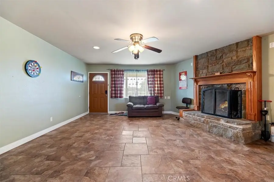 13285 Mesquite, Apple Valley, CA 92308 - Image #3