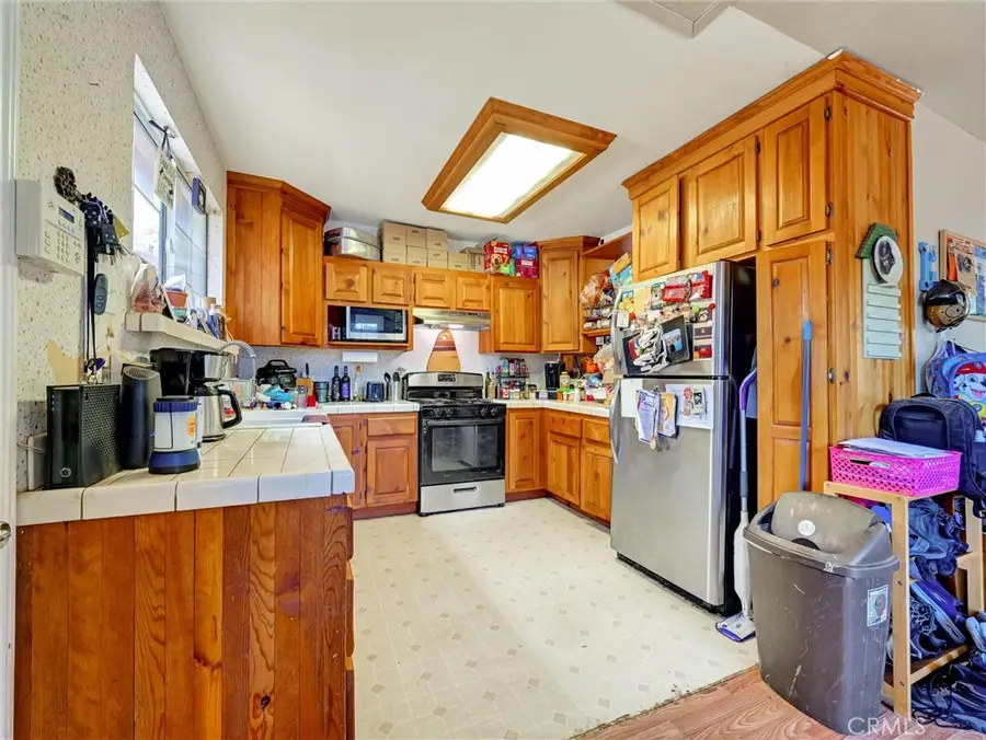 22235 Forest, Cedarpines Park, CA 92322 - Image #2
