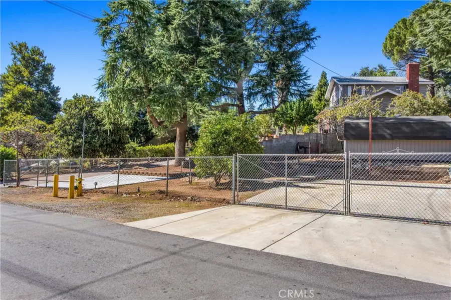 8705 Apple Tree, Cherry Valley, CA 92223 - Image #2