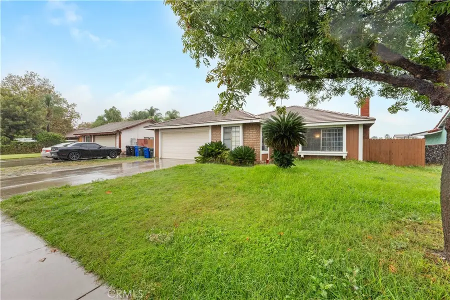 554 W Mariposa, Rialto, CA 92376 - #2