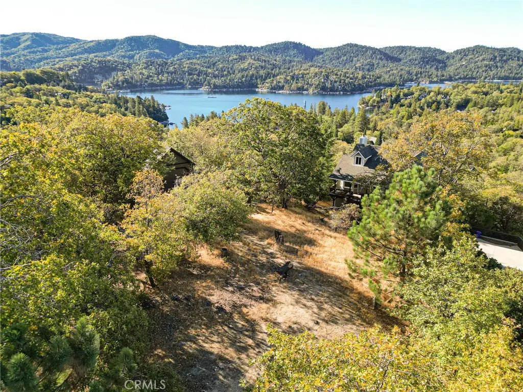 28731 Bryce Dr, Lake Arrowhead, CA 92352 - Image #1