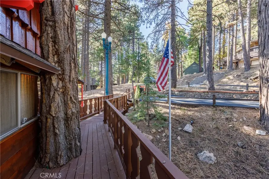 31321 Circle View, Running Springs, CA 92382 - Image #2