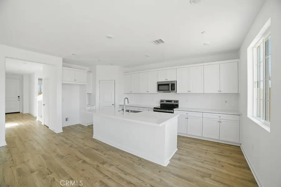 9583 Silverstein Drive, Riverside, CA 92508 - #3