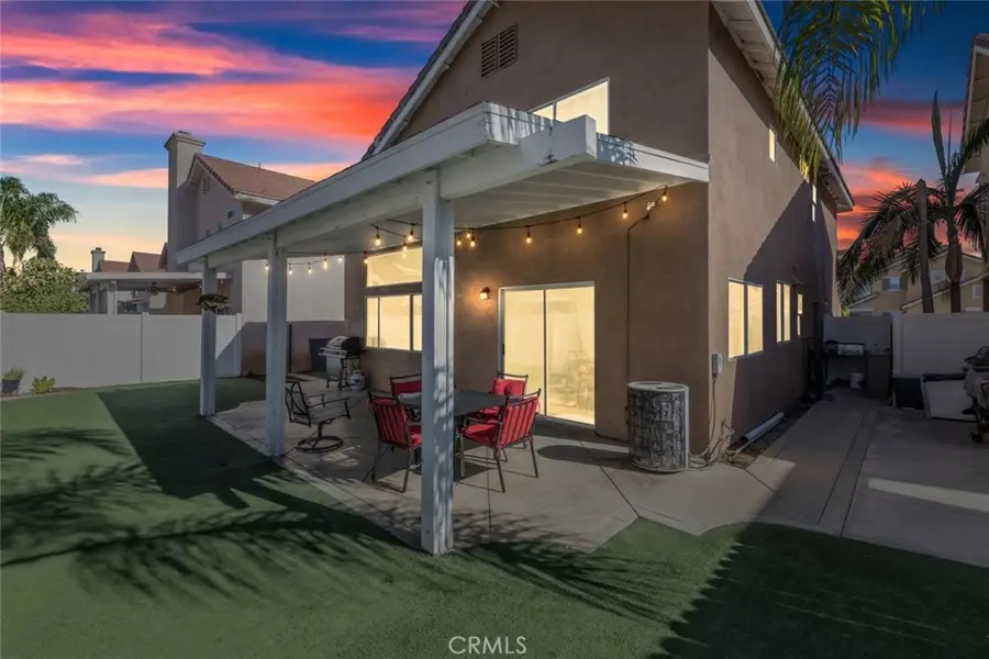 844 Pathfinder Way, Corona, CA 92878 - Image #2