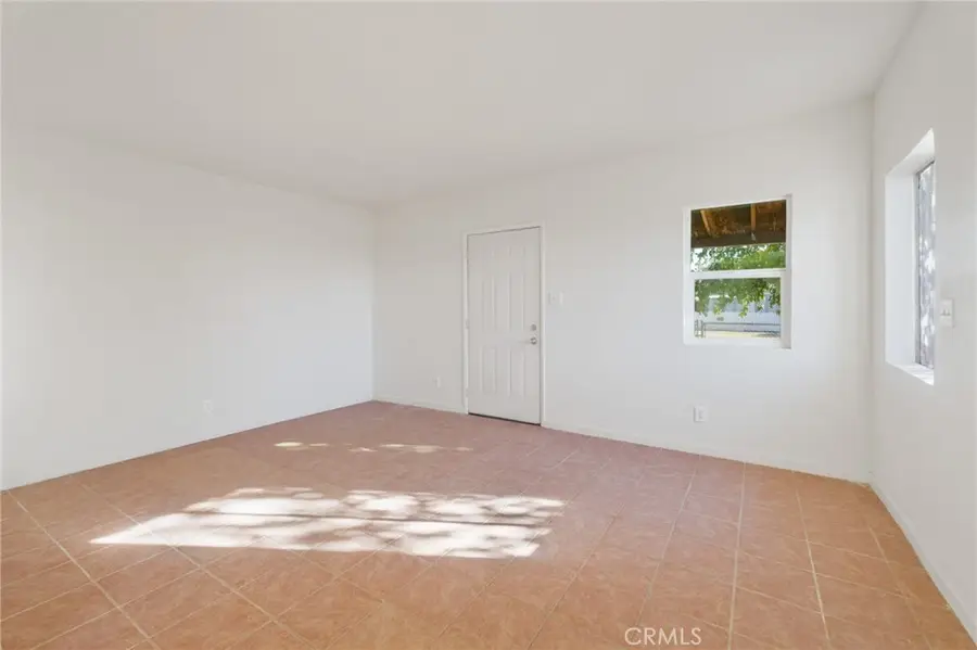 569 W Williams #1, Yermo, CA 92398 - Image #3