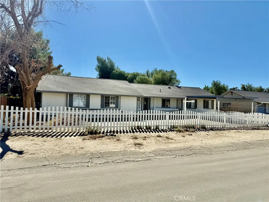 16622 Mossdale, Lancaster, CA 93535 - Image #3