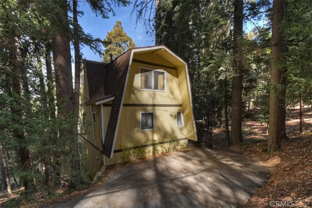 804 Oakmont, Lake Arrowhead, CA 92352 - Image #1