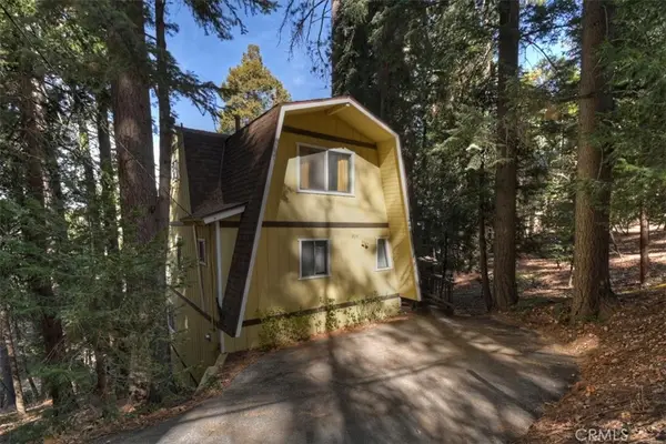 804 Oakmont, Lake Arrowhead, CA 92352