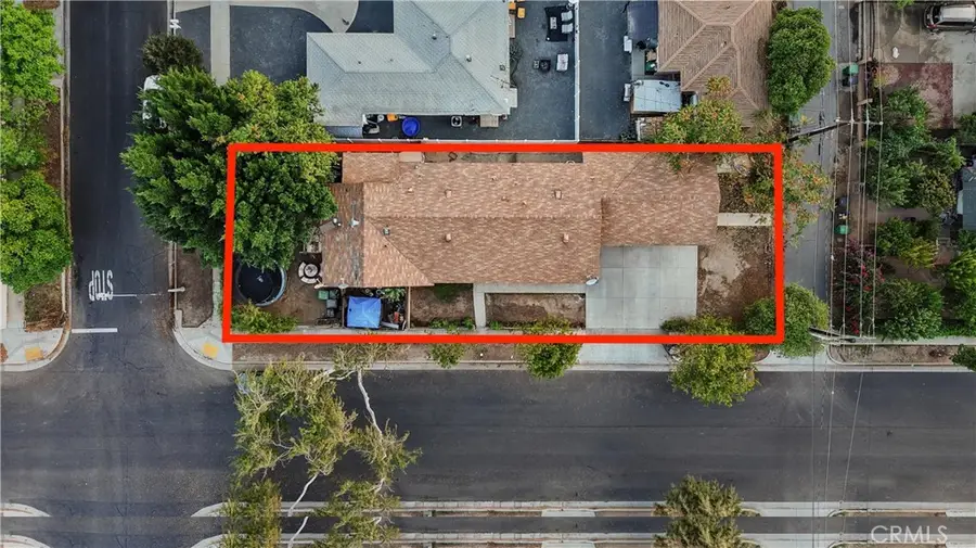 402 S Howard #A & B, Corona, CA 92879 - Image #2