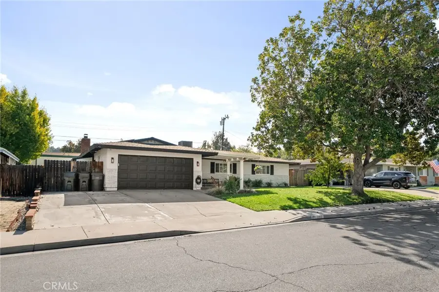 230 Phlox Avenue, Redlands, CA 92373 - Image #2