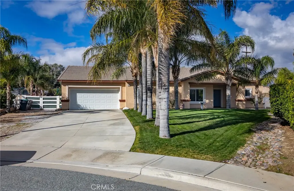 933 Driftwood, Banning, CA 92220 - #1