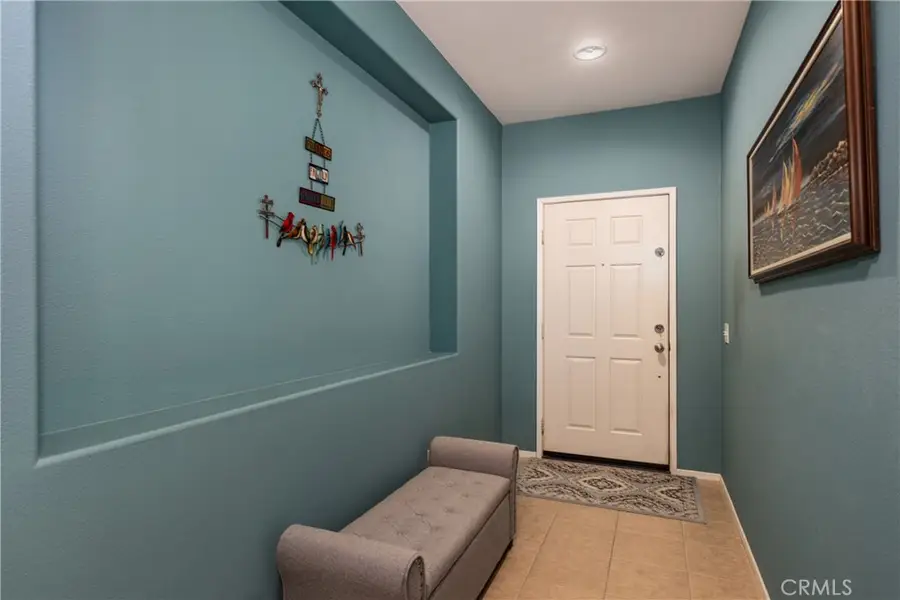 933 Driftwood, Banning, CA 92220 - #3