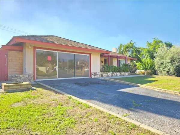 25845 Holly Vista, San Bernardino, CA 92404