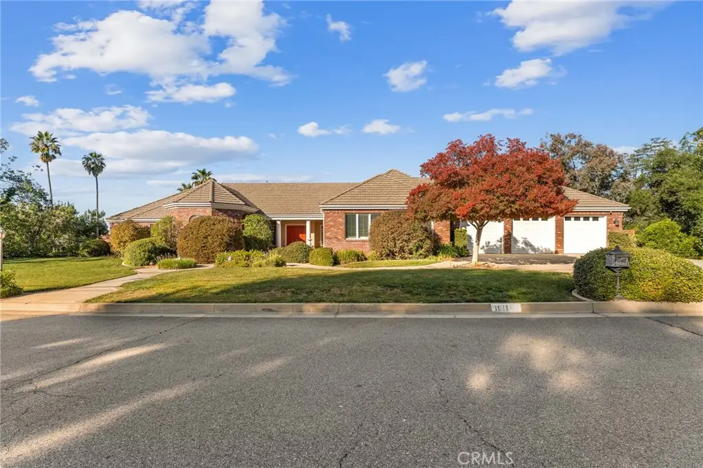 1911 Country Club Drive, Redlands, CA 92373 - #1