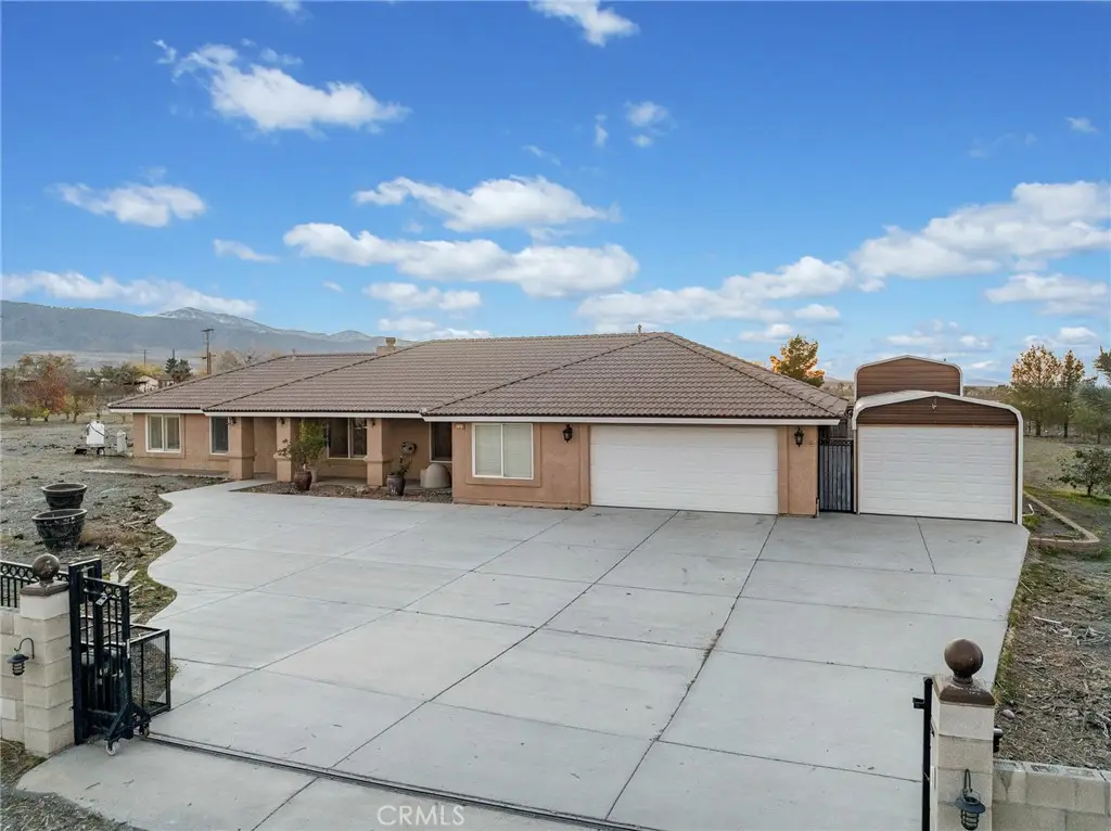 12326 Silver Rock, Pinon Hills, CA 92372 - Image #1