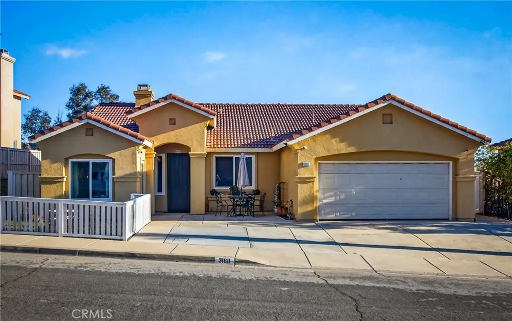31611 Saddle Ridge, Lake Elsinore, CA 92532 - Image #1